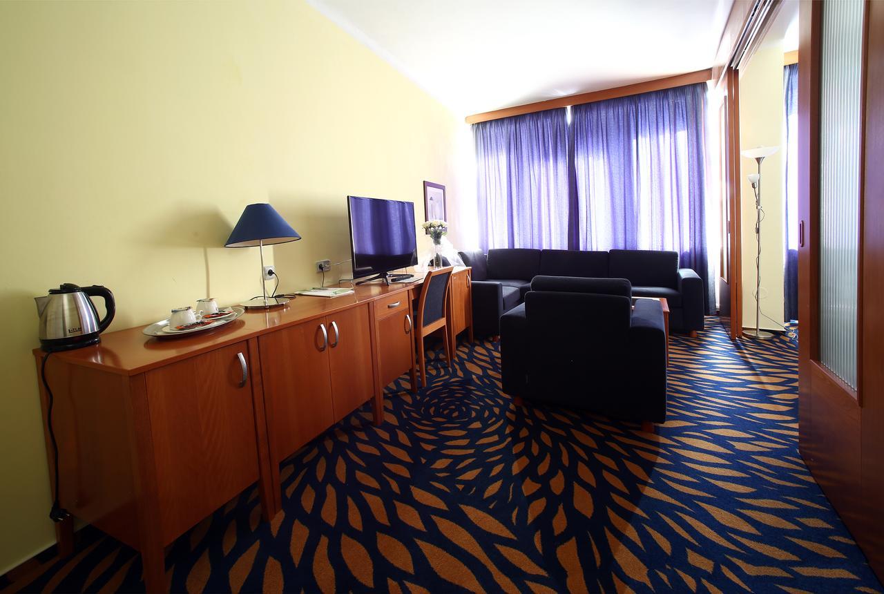 Hotel Central Plzeň Eksteriør billede