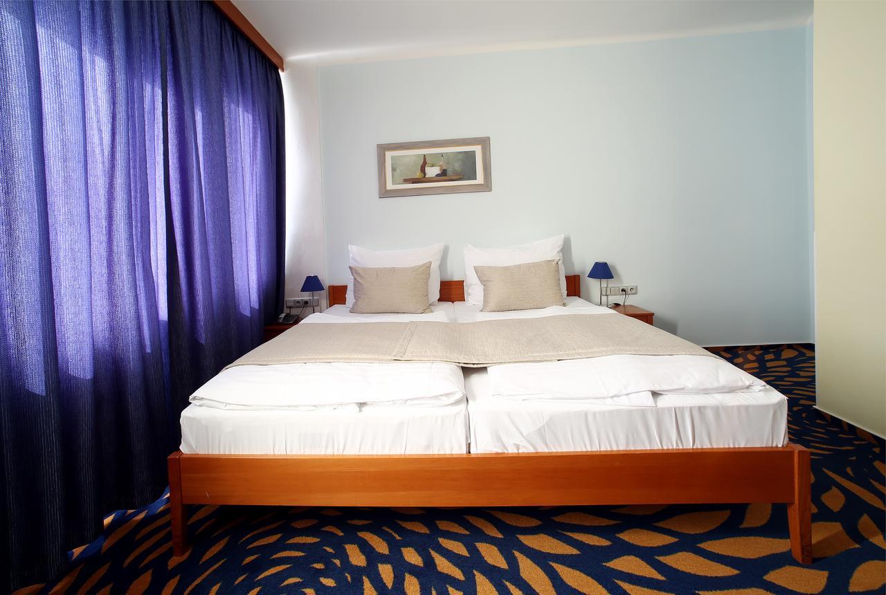 Hotel Central Plzeň Eksteriør billede