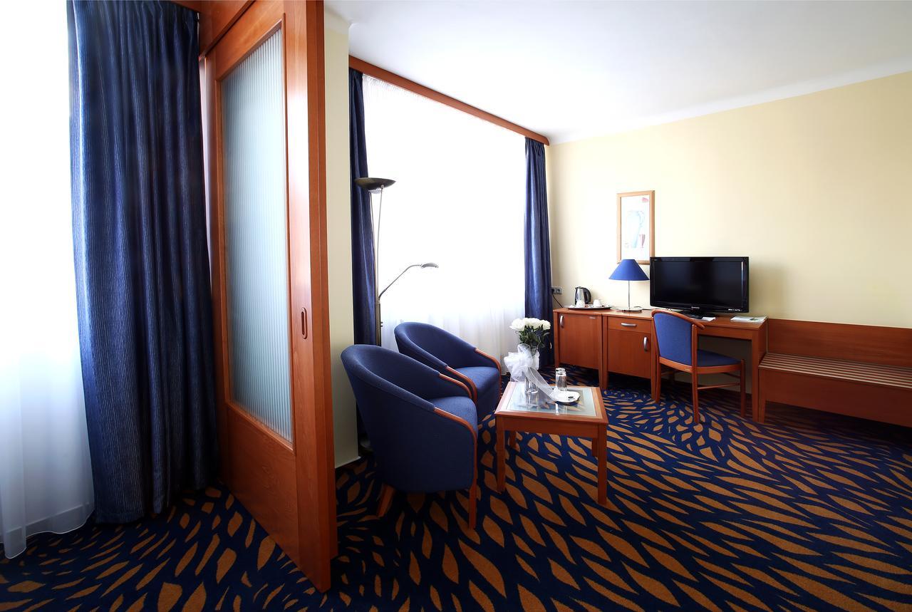 Hotel Central Plzeň Eksteriør billede