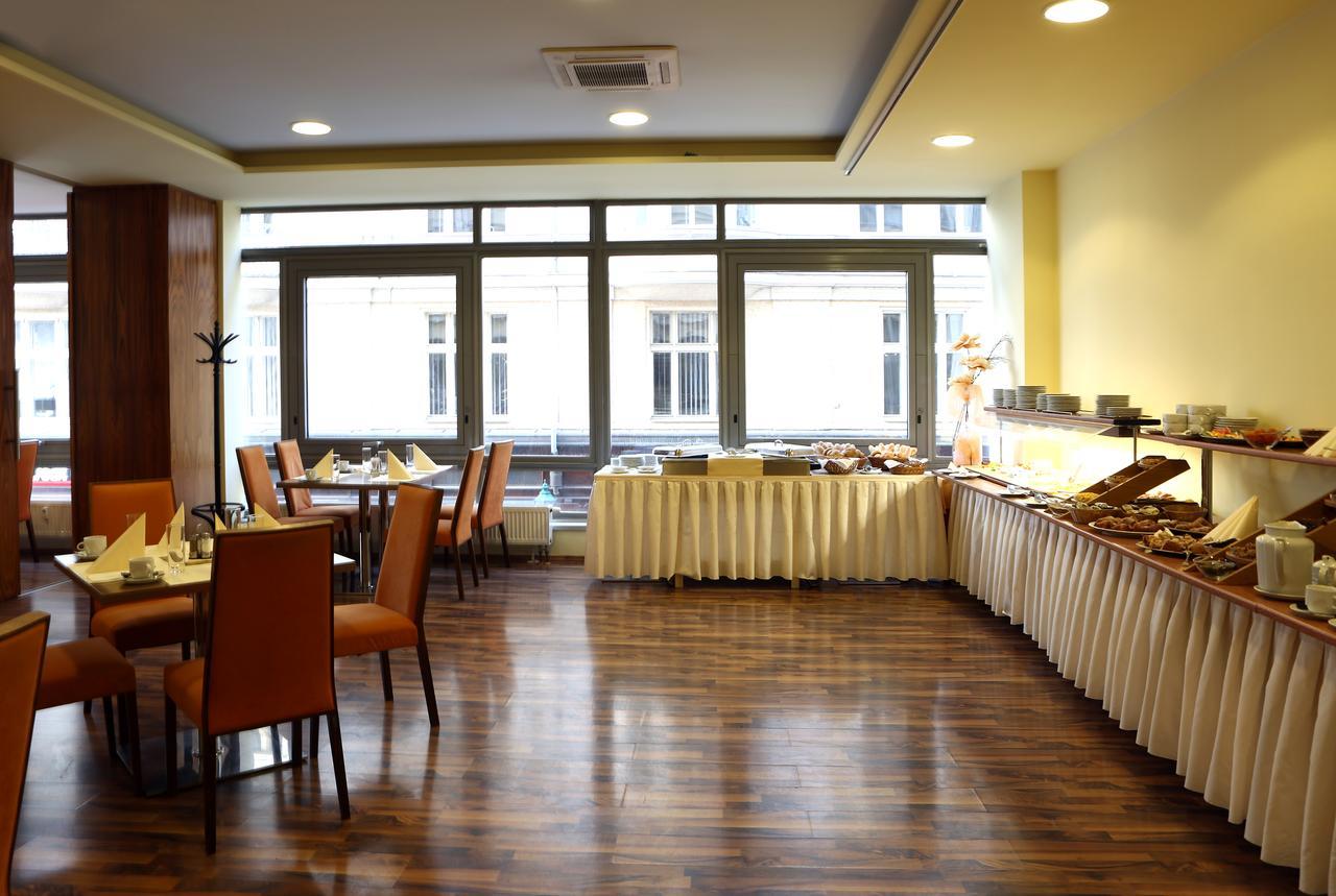 Hotel Central Plzeň Eksteriør billede