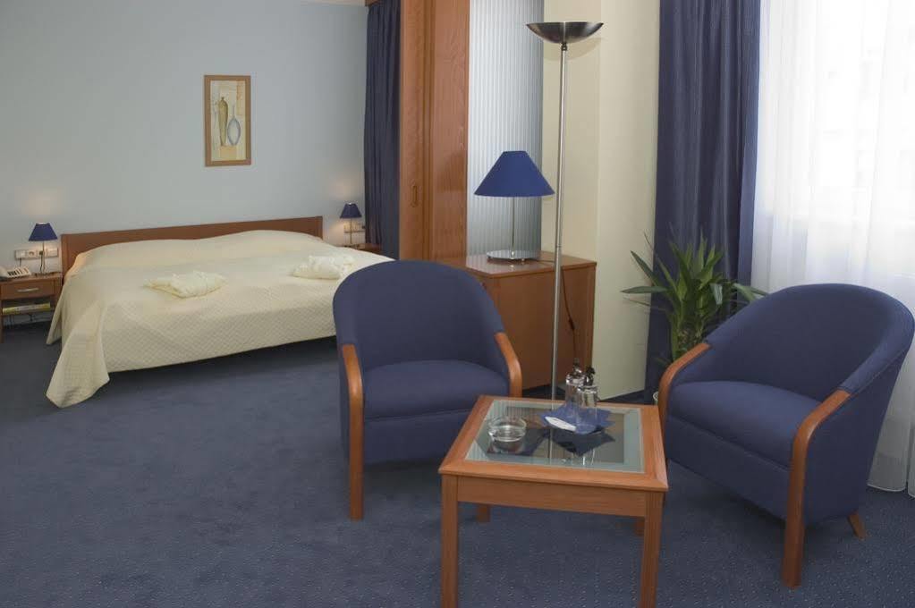 Hotel Central Plzeň Eksteriør billede