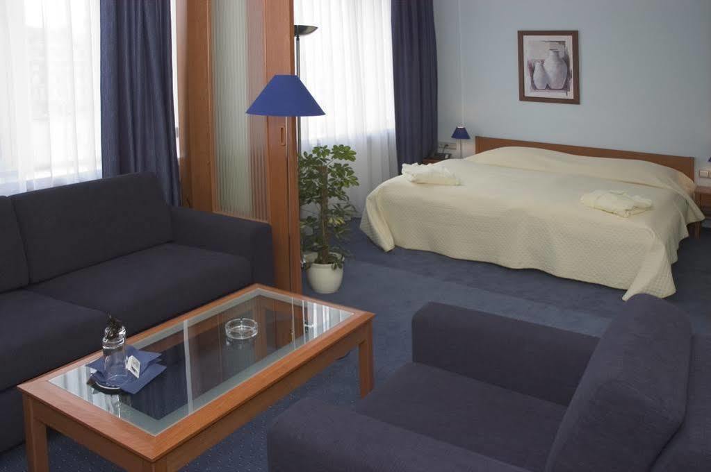 Hotel Central Plzeň Eksteriør billede